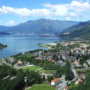 Frühstückspension Il Nido Dello Svasso -foresteria Lombarda-, Sorico
