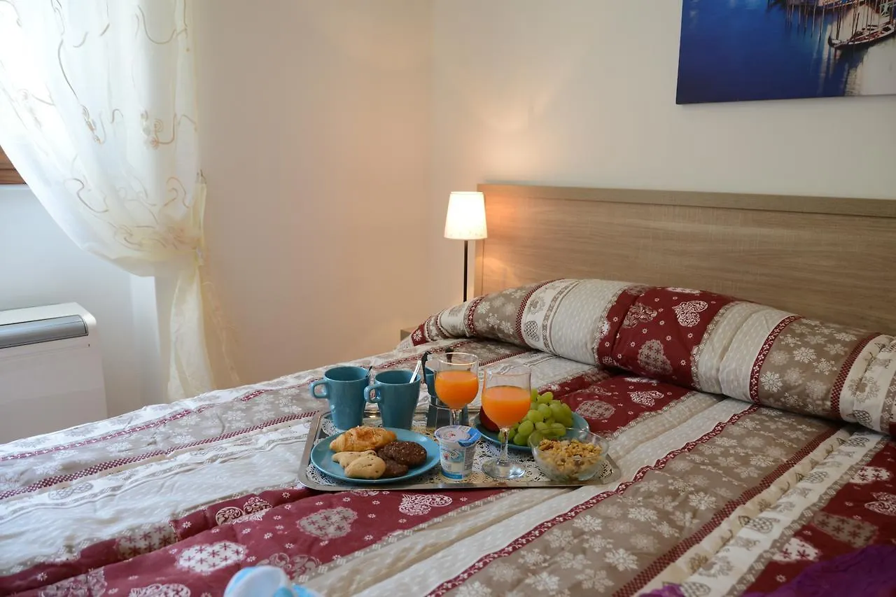 Aparthotel La Perla Monte Isola