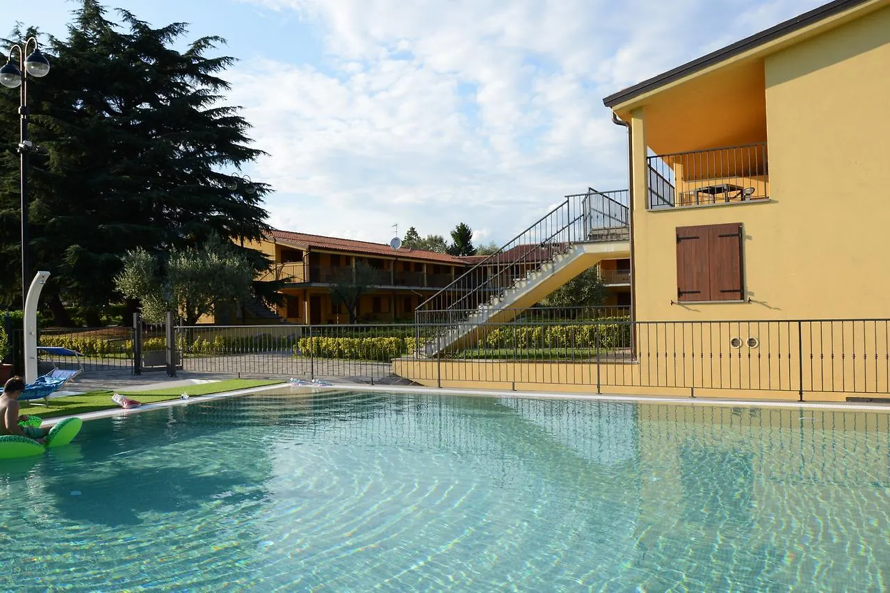 Aparthotel La Perla Monte Isola