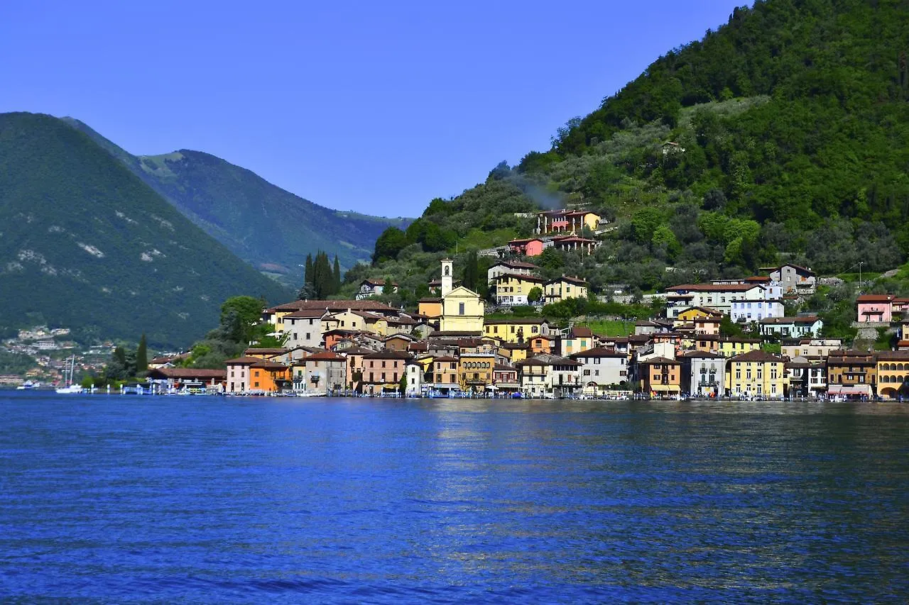 Aparthotel La Perla Monte Isola